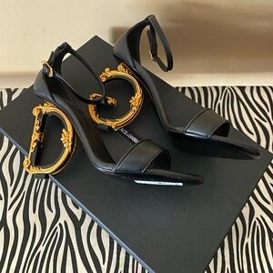 Dolce & Gabbana Black and Gold Heels with Quilted Design
